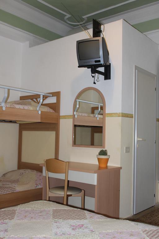 Hotel Ornella Lido di Camaiore Quarto foto